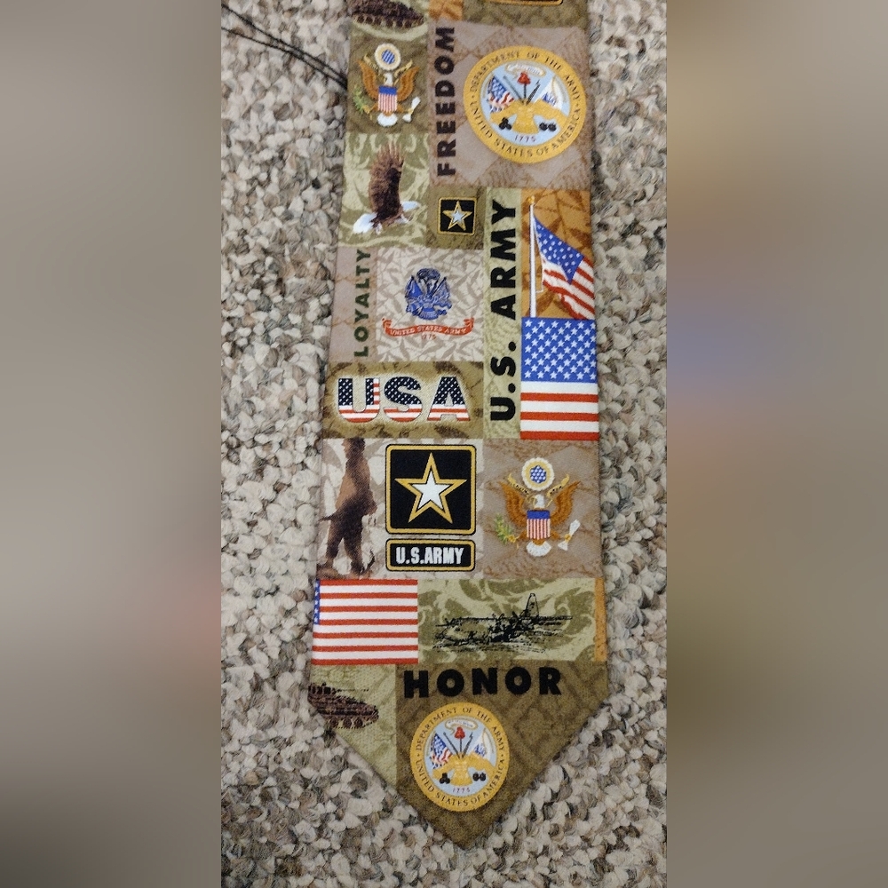 Eagles Wings Men's Necktie US Army Honor Loyalty Freedom Pattern
